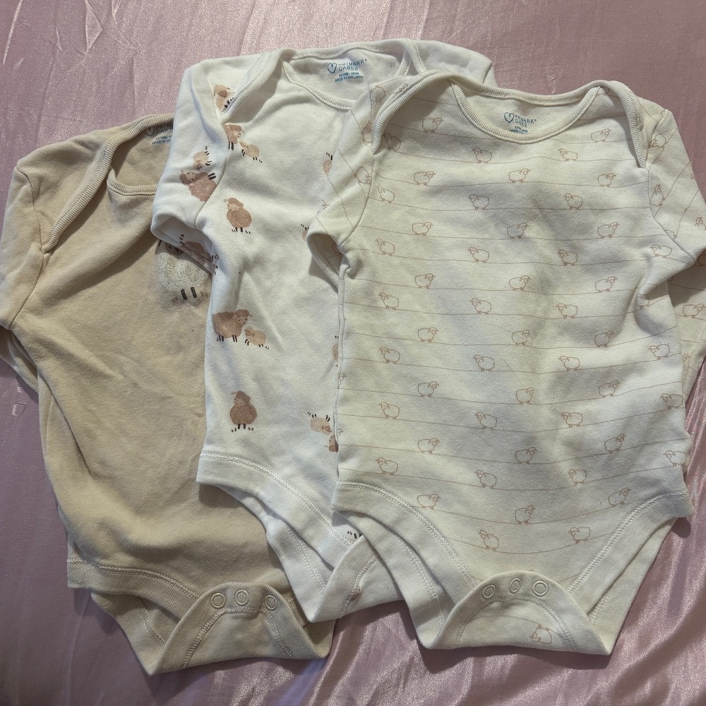 Primark Long Sleeve Baby Bodysuit Trio - Cream and White